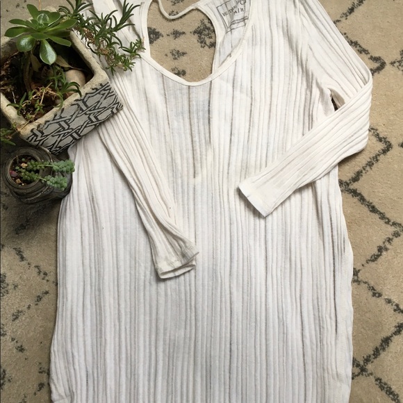 Breezy Backless Layering Tunic🐚 - Picture 1 of 3